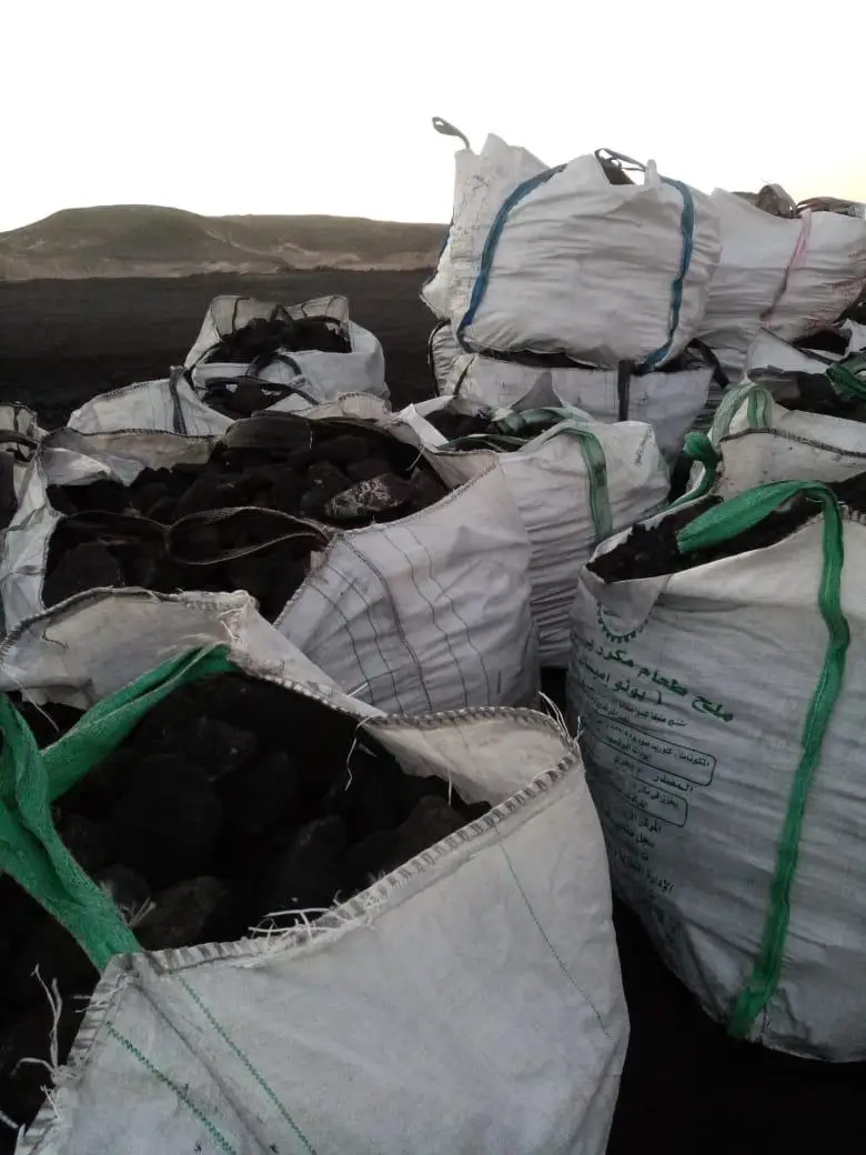  Manganese ore grade 25-28% low iron size 10-150 mm 3000 tons ready for