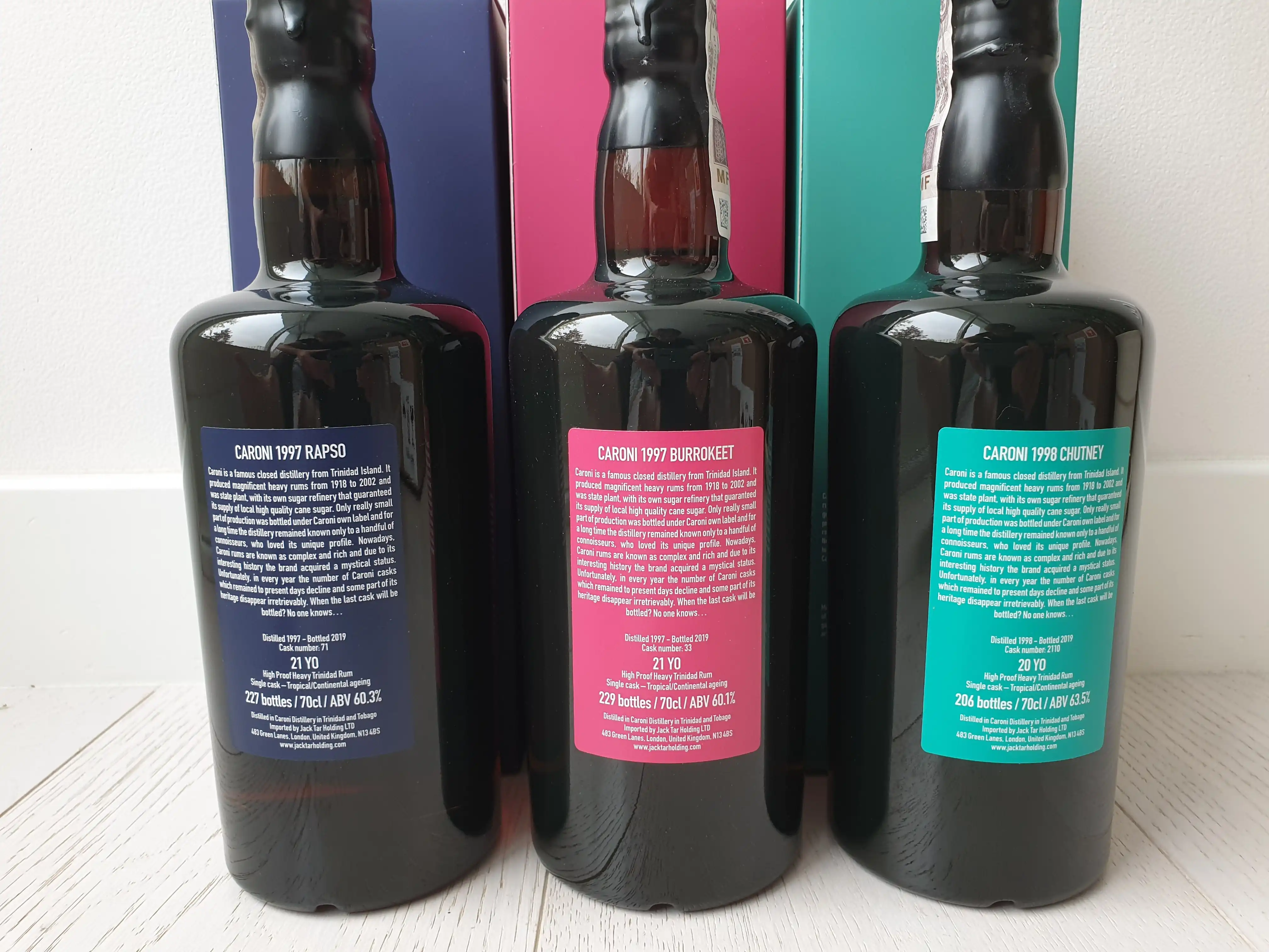 Музыка Caroni! Серия-дистиллированная на дистиллере Caroni-Паран, сока, Калипсо, рапсо, буррокет, Chutney - 6x 700 мл