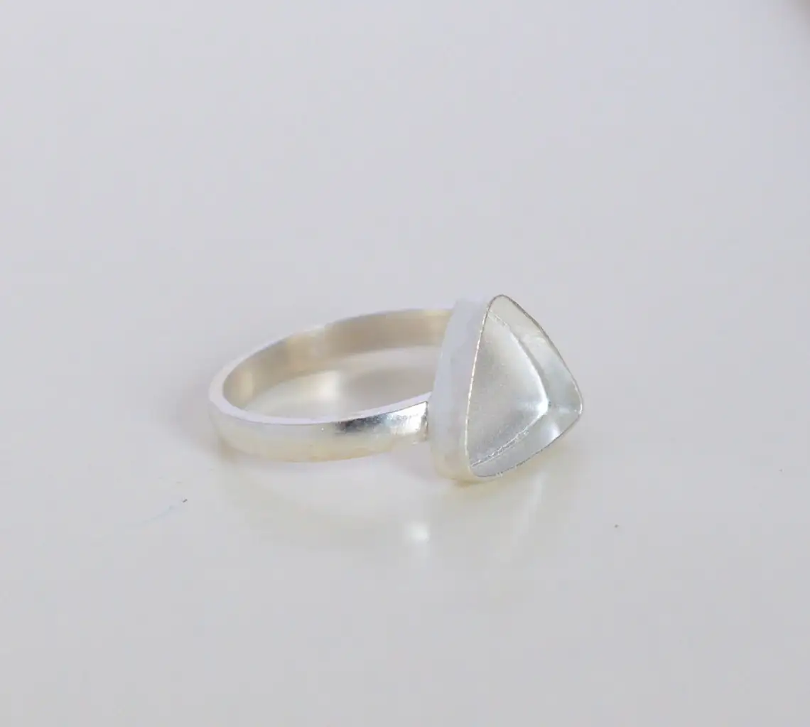 Customized Indian Hand Made Triangle Band 10 MM Collet 925 Sterling Silver Light Weight Blank Setting Ring Fine Jewelry