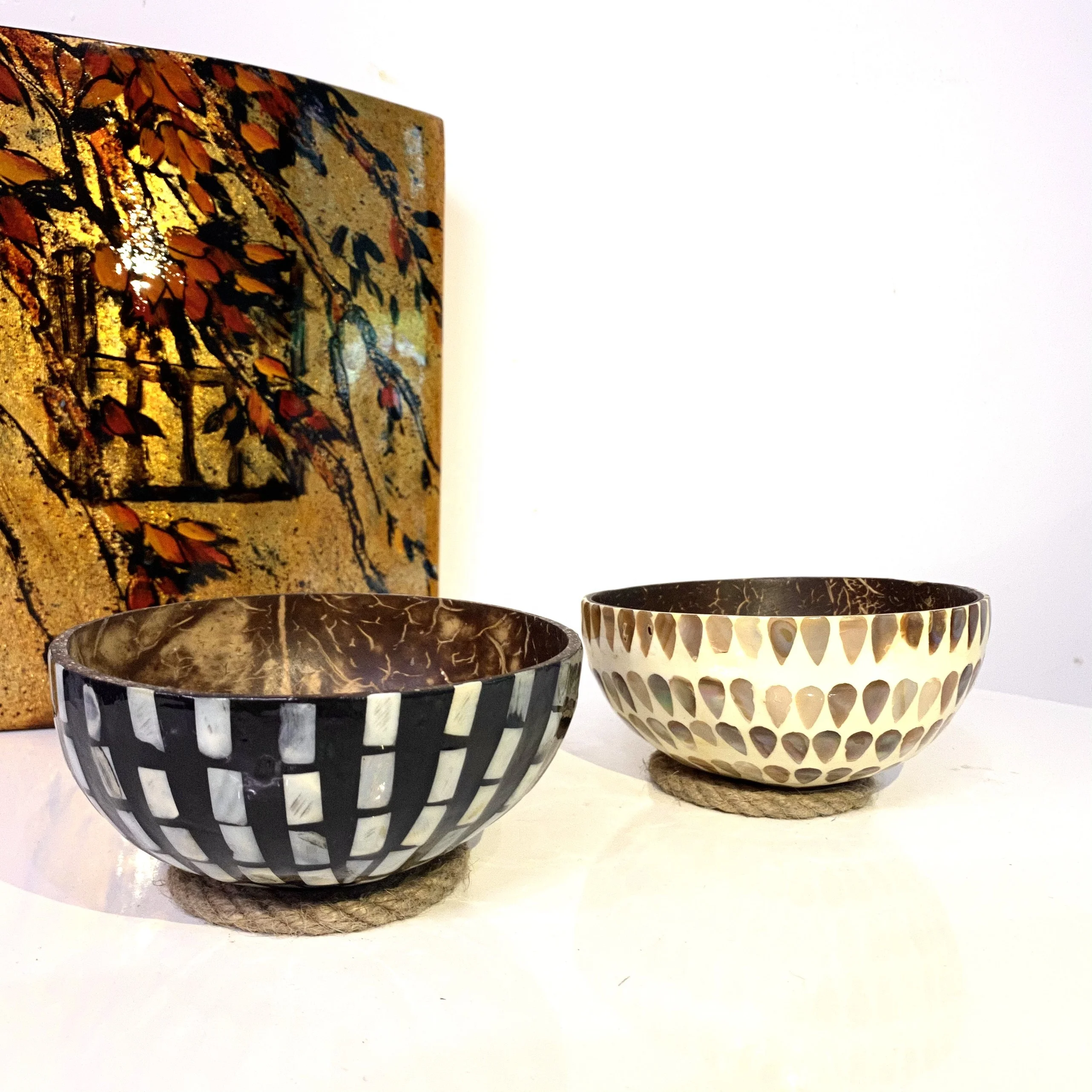 Black Red Disposable Plastic Microwavable Poke Soup PP Bowl with Lid Sushi Quantity Man Custom