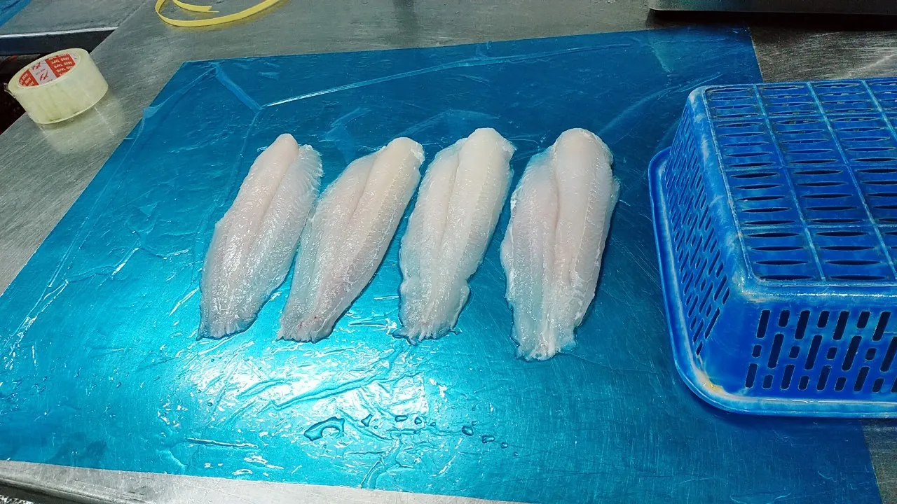 Made in Vietnam Fresh Seafood Vannamei Shrimp HOSO at Good Price Frozen shrimp vannamei Best price