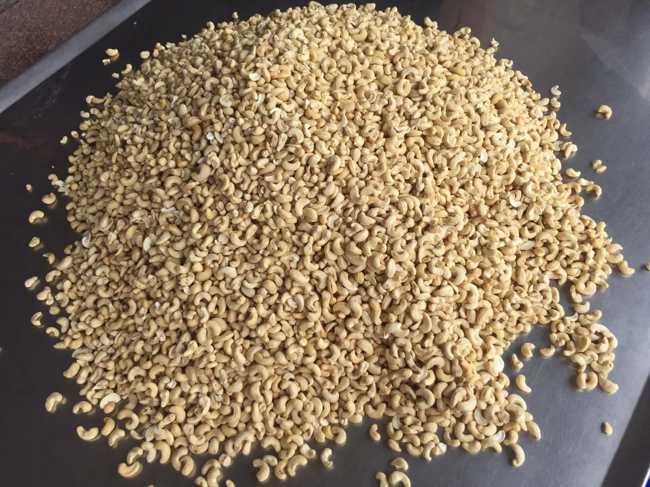 
Premium Grade Raw Cashew Nuts for Sale at Best Price Available 