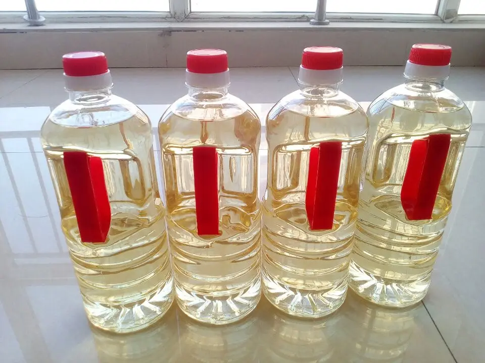 Premium Quality Sunflower Cooking Oil / Sunflower Oil / Refined Sunflower Oil from Ukrain