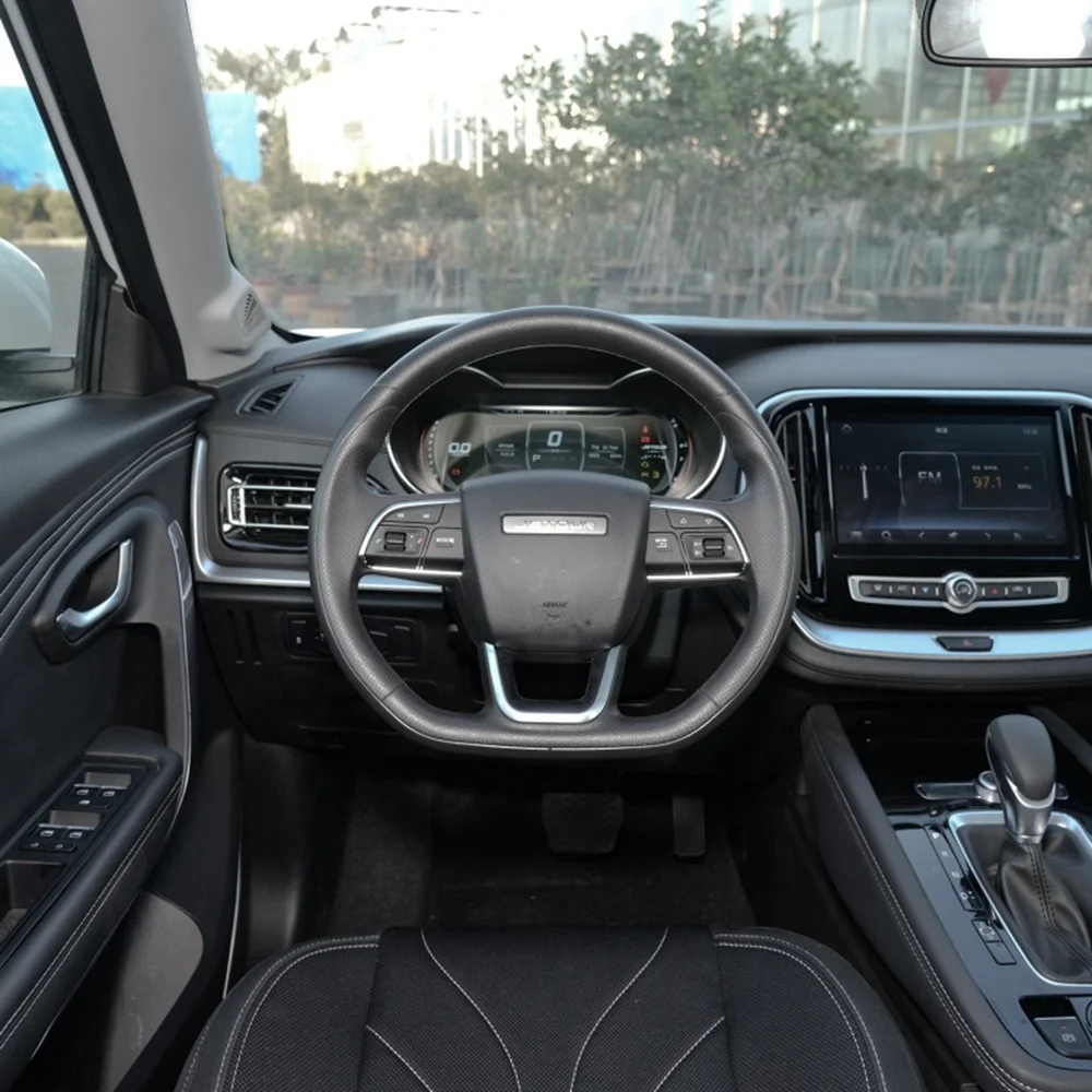 Новые внедорожники Chery Jetour x70 автоматические 2WD полный