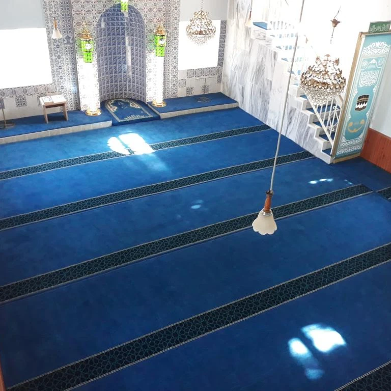 Mosque carpet  special woven special patterns  acrylic polypropylene wool carpet top quality wall to wall carpet best price