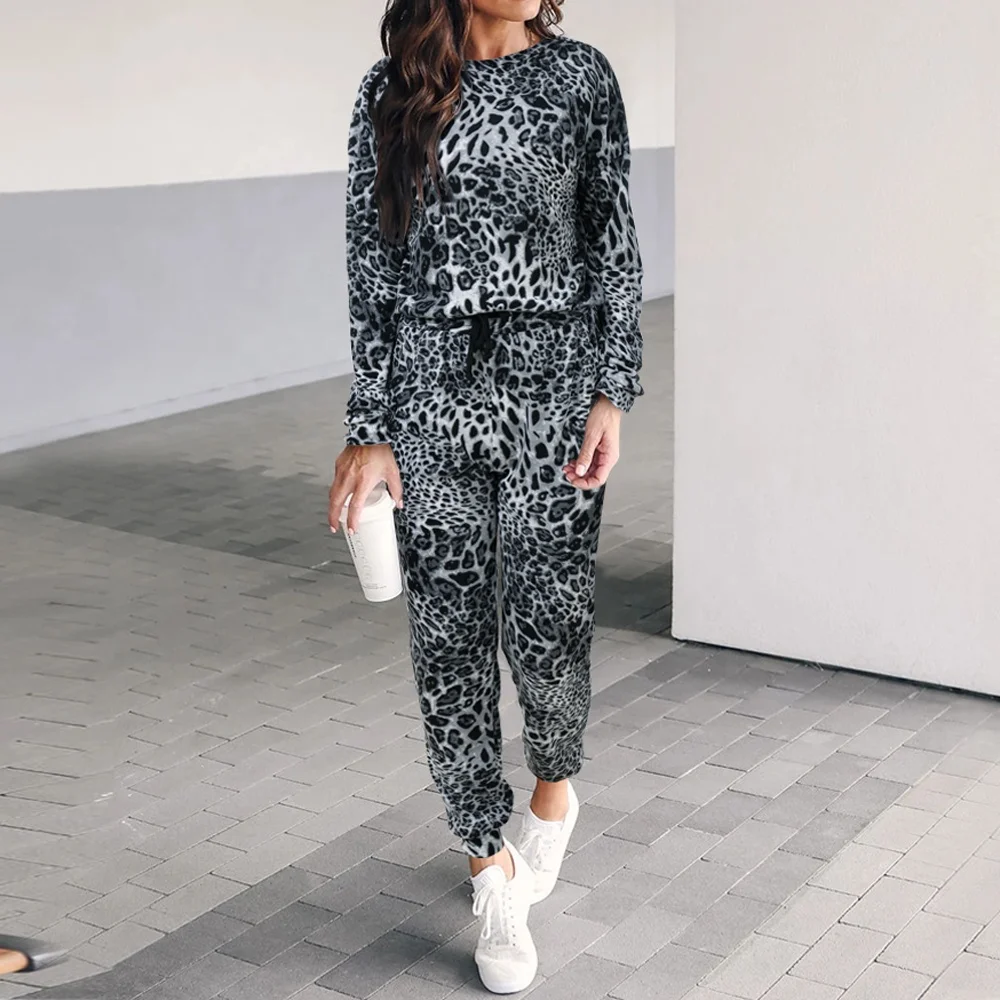 Sublimated leopard Printed Women tracksuit animal skin ladies Jogger Pant and sweat shirt top hoodie 2 Pieces women Clothes