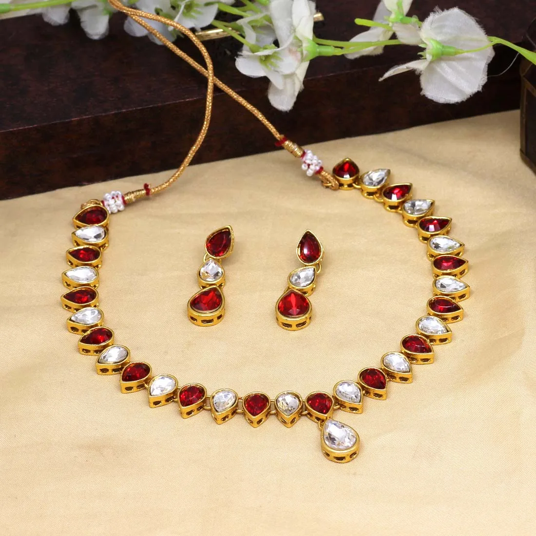 Kundan Necklace Set