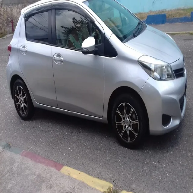 Немецкий автомобильный аукцион Vitz toyota