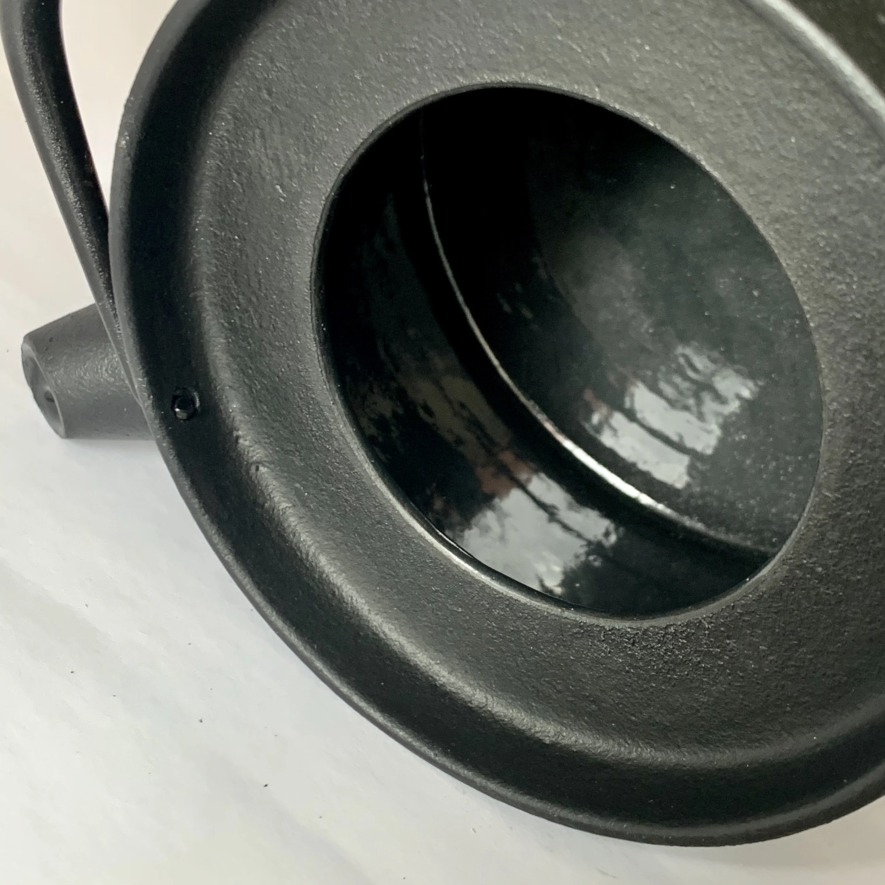 tetu Cast Iron Teapot designed by Makoto Koizumi drip free spout Nanbu Tekki made in Japan