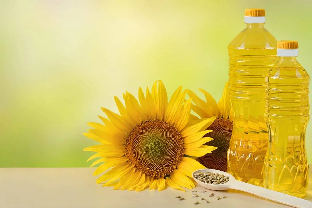 Sunflower oil refined/ unrefined from Ukraine
