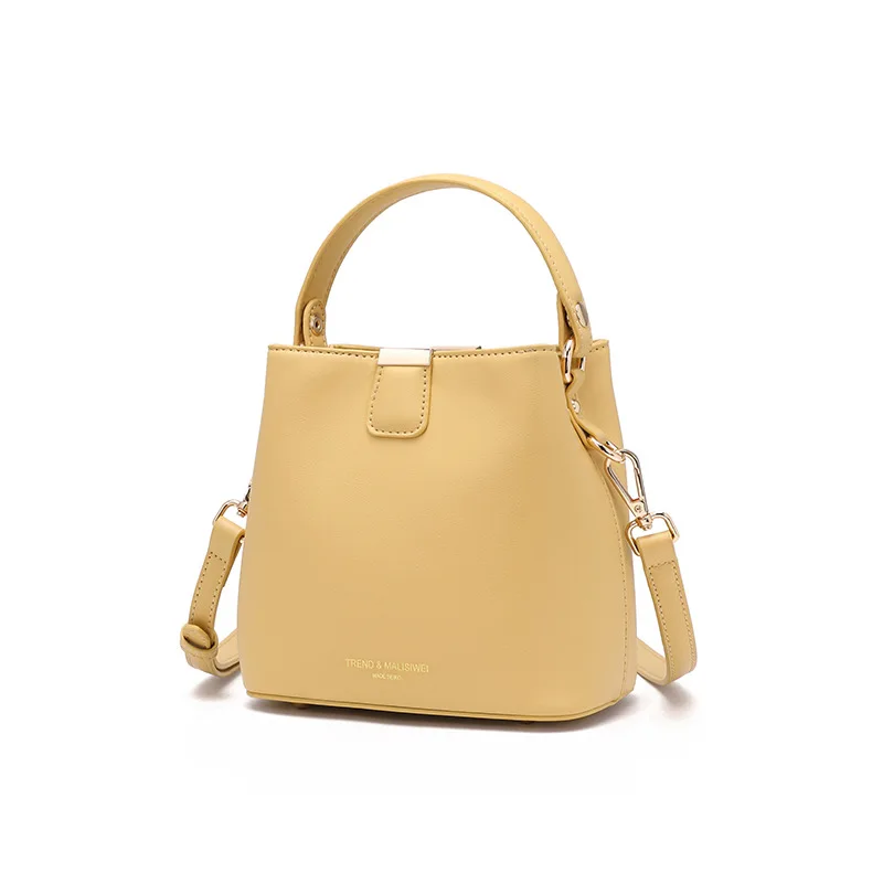 
Women Flip Tassel Decorate Shoulder Bag Women Multicolor Crossbody Bag 