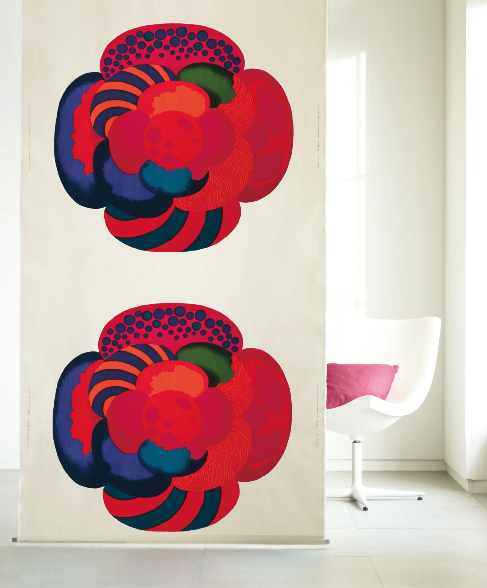 JAPAN DESIGN Fabric designed by a famous Japanese designer that is ideal for the relax room.