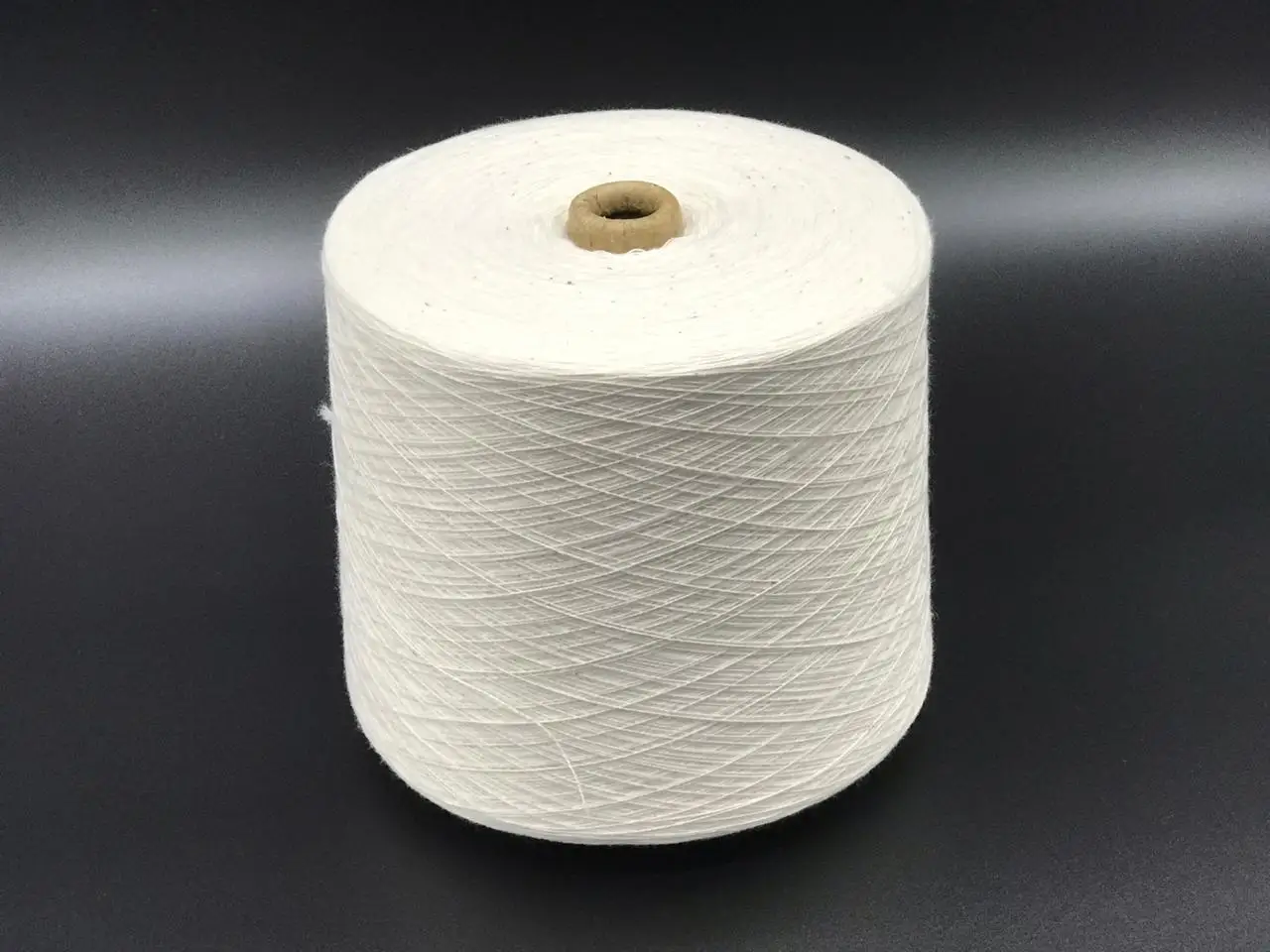 Sewing Thread  Bright HT RT 100% Polyester Dyeing Quality  2/40s - 2/60s , 3,4 Ply Available