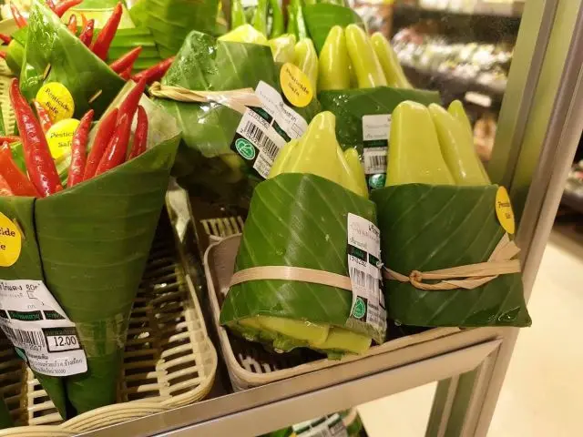 Leaf_ 100% Natural- Frozen Banana Leaf/leaves - for Supermarket Packing Parcel