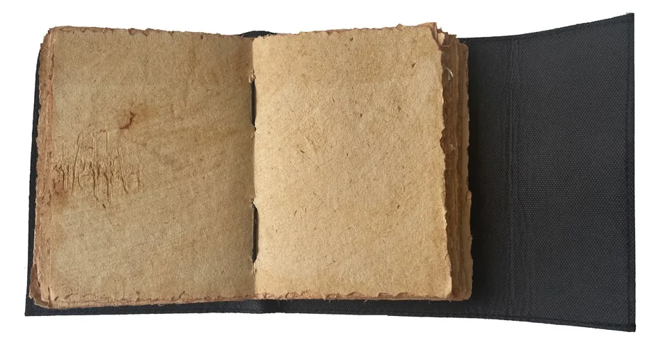 Three Moon Vintage Genuine Leather Journal Witchcrafts Third Eye Stone Handmade Deckle Edge Paper Notebook School Diary For Gift