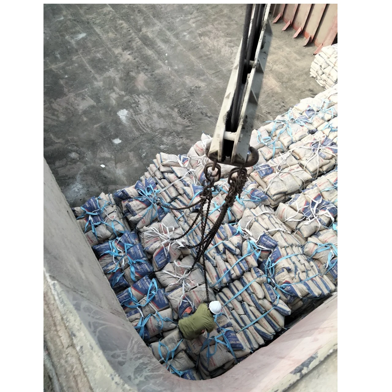 Вьетнамский обычный цементный клинкер, портландский цемент, ем I 42,5 r