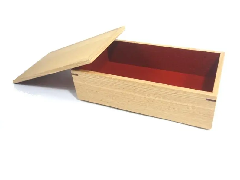 
Beautiful natural texture small-sized Shiraki-coated bento lunch box wooden 