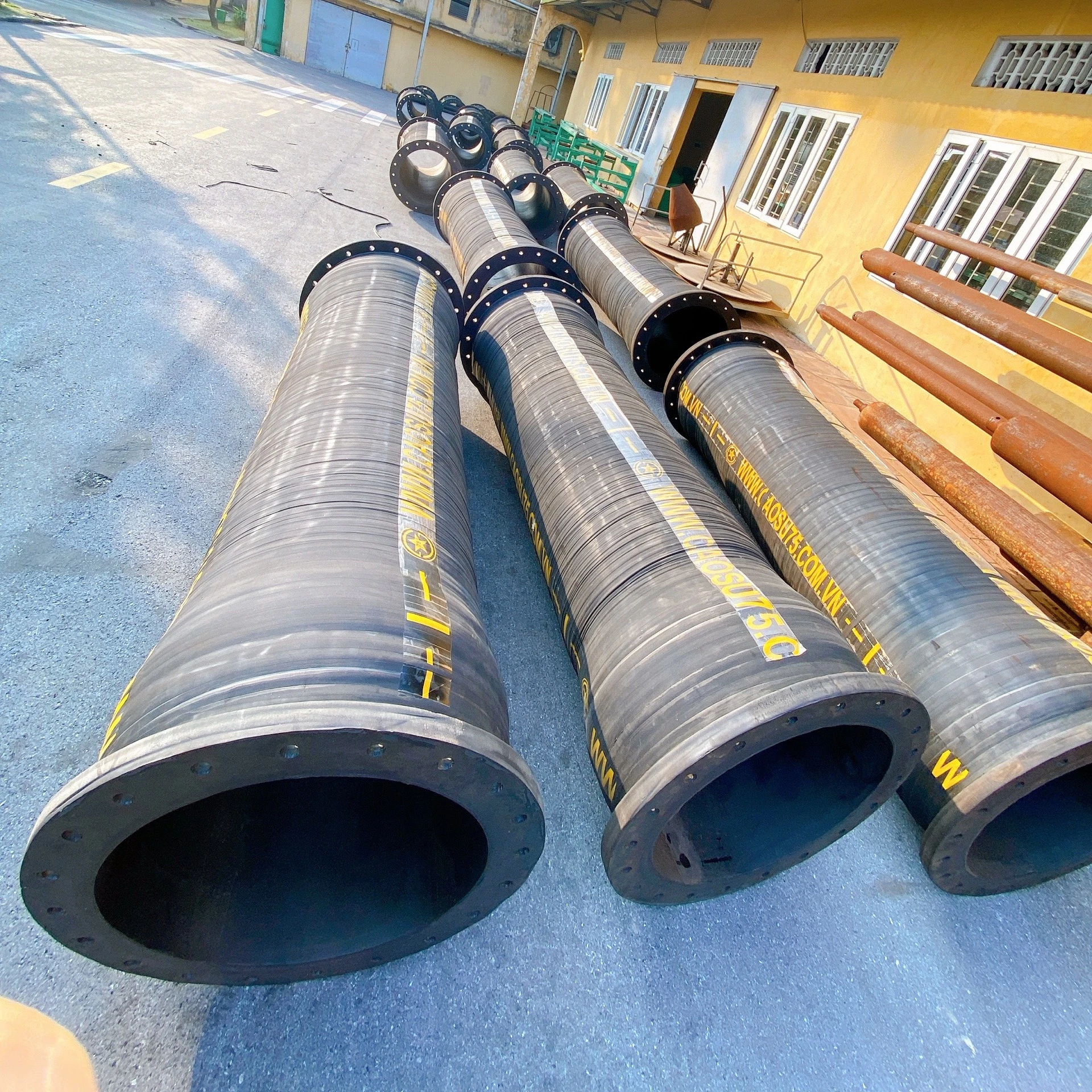 Резиновый шланг для морского дноуглубления с высокой устойчивостью к истиранию, стальной фланец на заказ