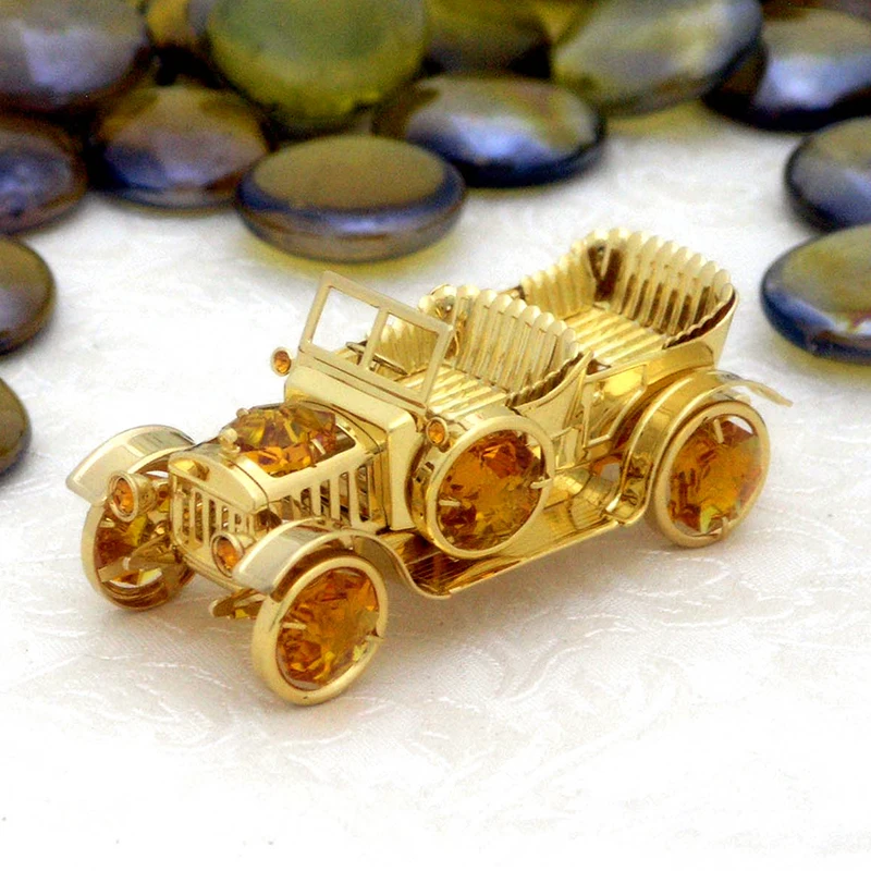 Crystocraft Fancy Gold Plated Metal Antique Car Decorated with Brilliant Cut Crystals Figurine Desk Top Decor