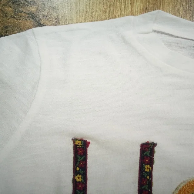 
Girls Long Sleeve T-Shirt 