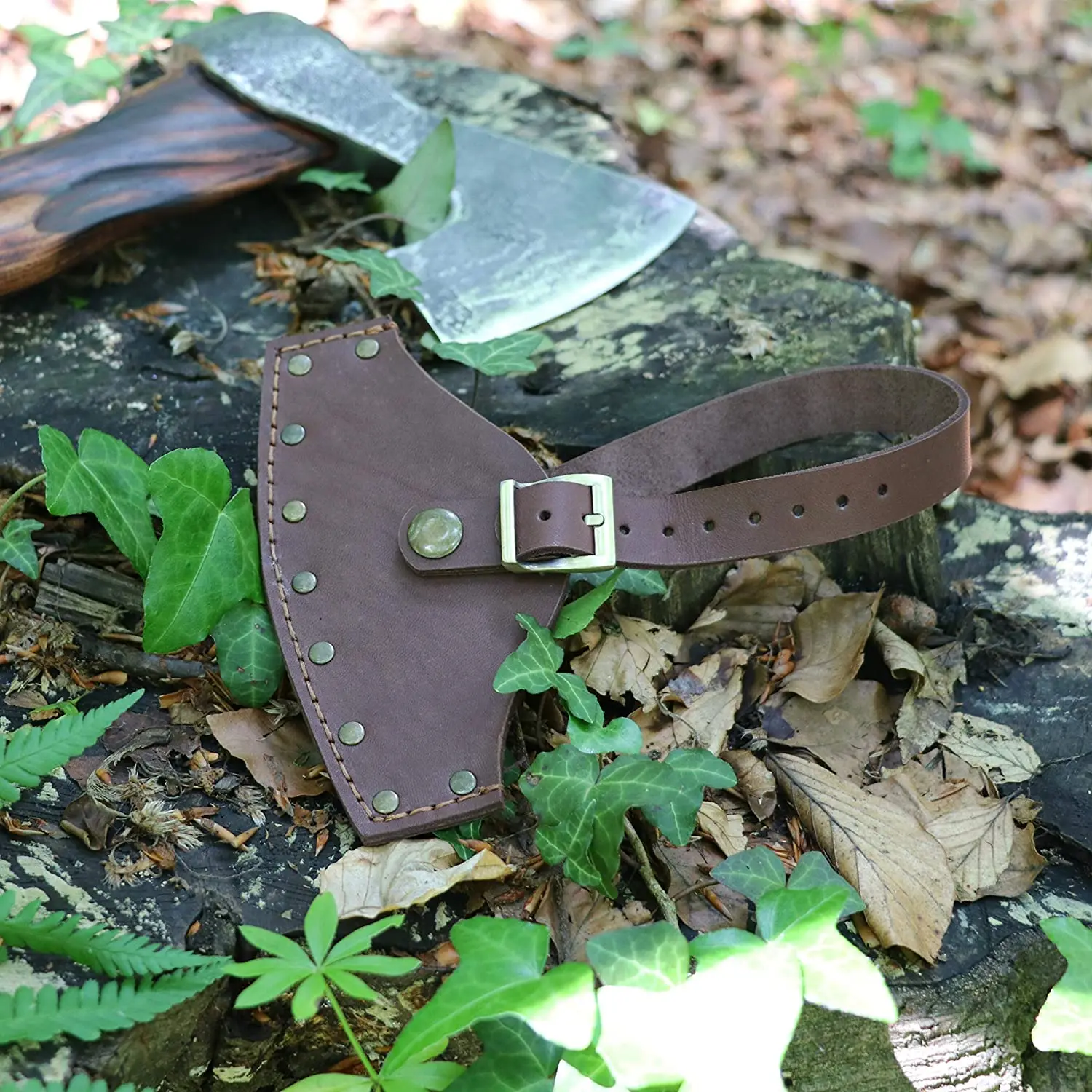 High quality wholesale handmade genuine Leather Axe head Sheath Adjustable For Outdoor Camping axe