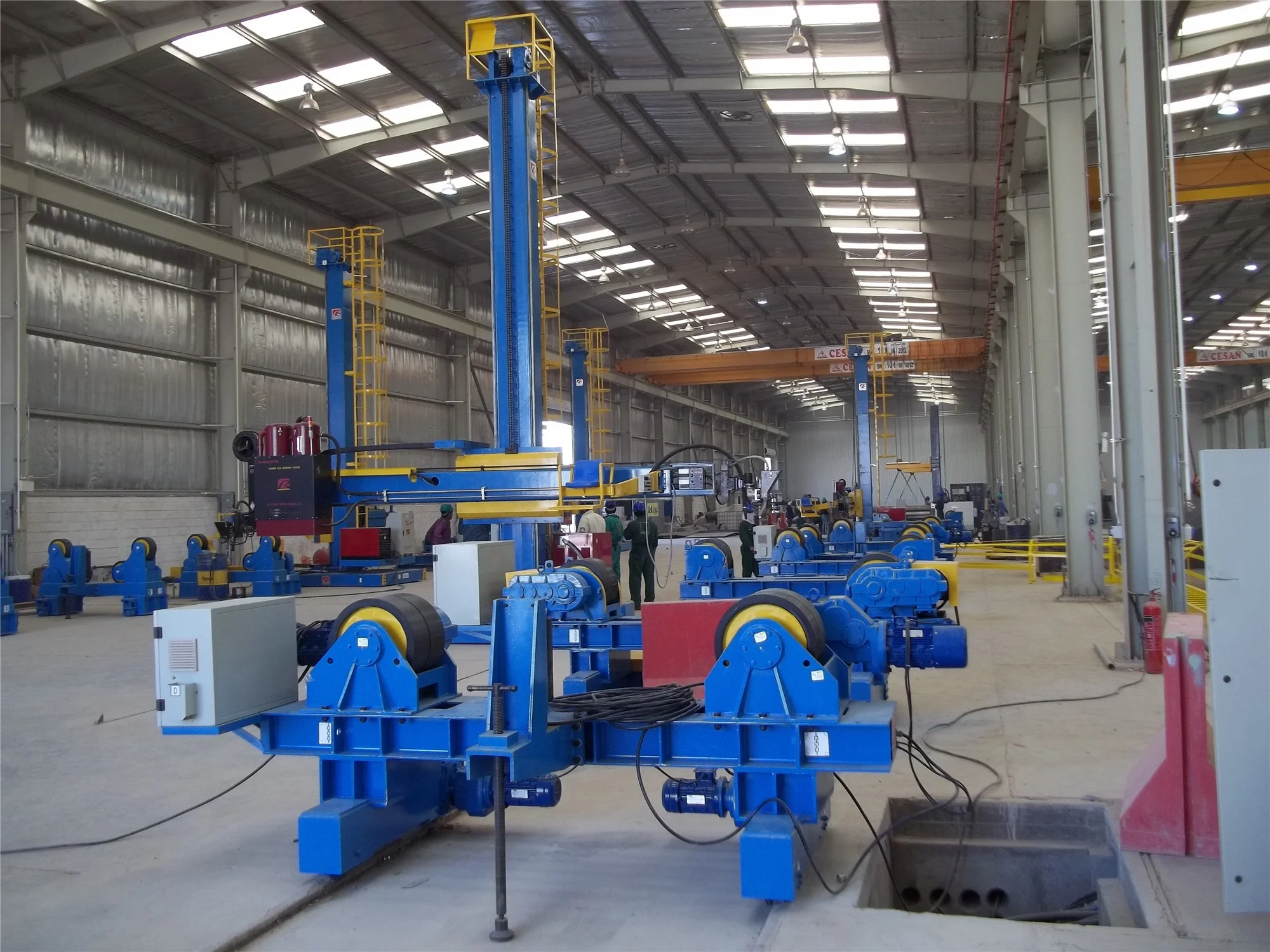 Motorized Traveling Anti Drift Welding Rotator WWL 80T Tank Turning Rolls With PU Wheel