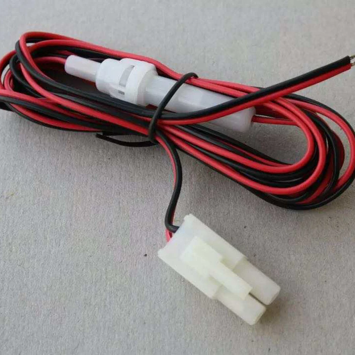 18AWG близнецов Красный/Черный Цвет 300V 80C ПВХ с 2 контактный разъем 6x30 мм Предохранитель держатель кабеля в сборе