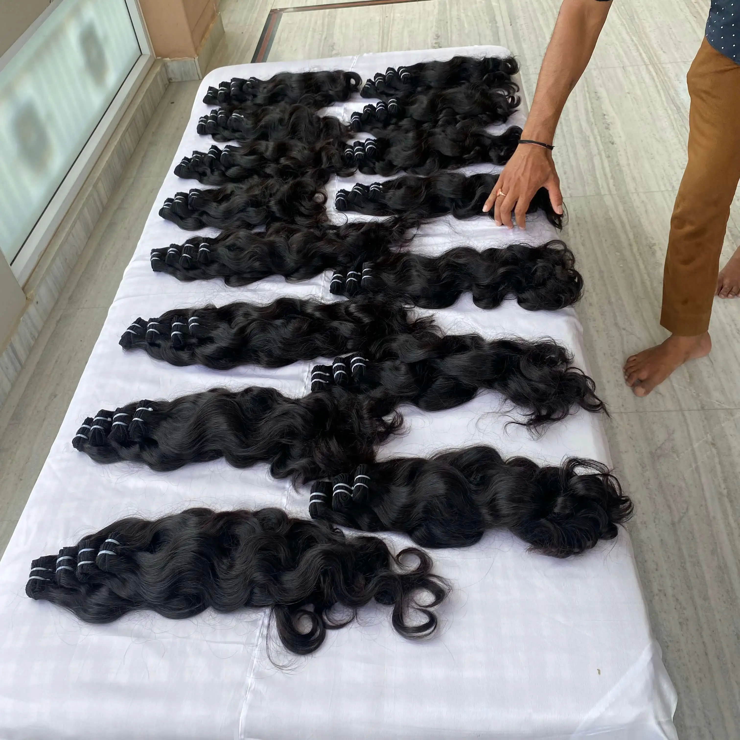 Indian Virgin Raw Human Hair Wigs,Brazilian Temple Peruvian 4X4 13x4 Cuticle Aligned Lace Frontal Closure Wig for Black Women