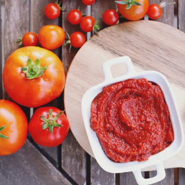 Индийский поставщик томатной пасты лучшего качества для соуса вскоре доступен пакет tmt в 400 г консервированный с бесплатным