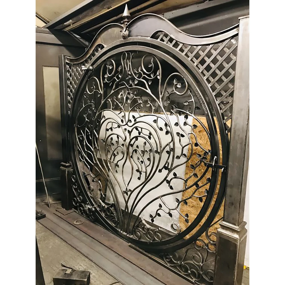 Оптовый Поставщик крупные партии кованый железный настенный экран для забора