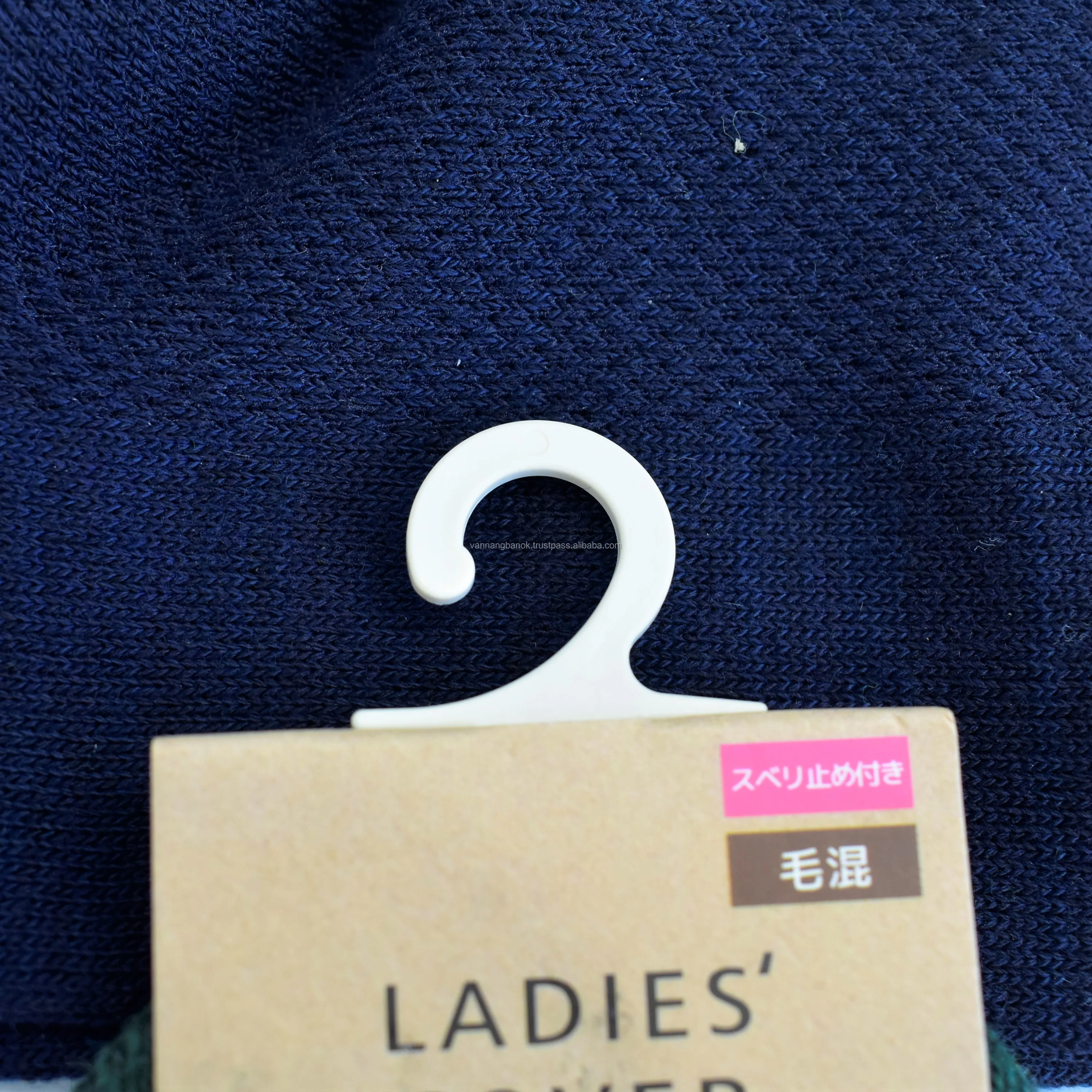 Display clips socks made by eco friendly material paper contents Hook For Socks 8  use for hanging products on shelf accessories