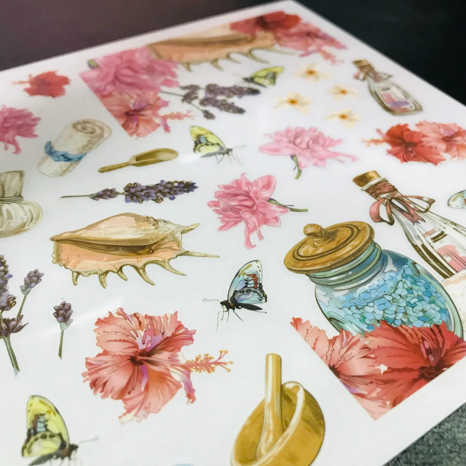 DIY Rub On Sticker / Transfer Decal Decorative Stickers Suitable on Different Material with Disney & NBCU audited factory