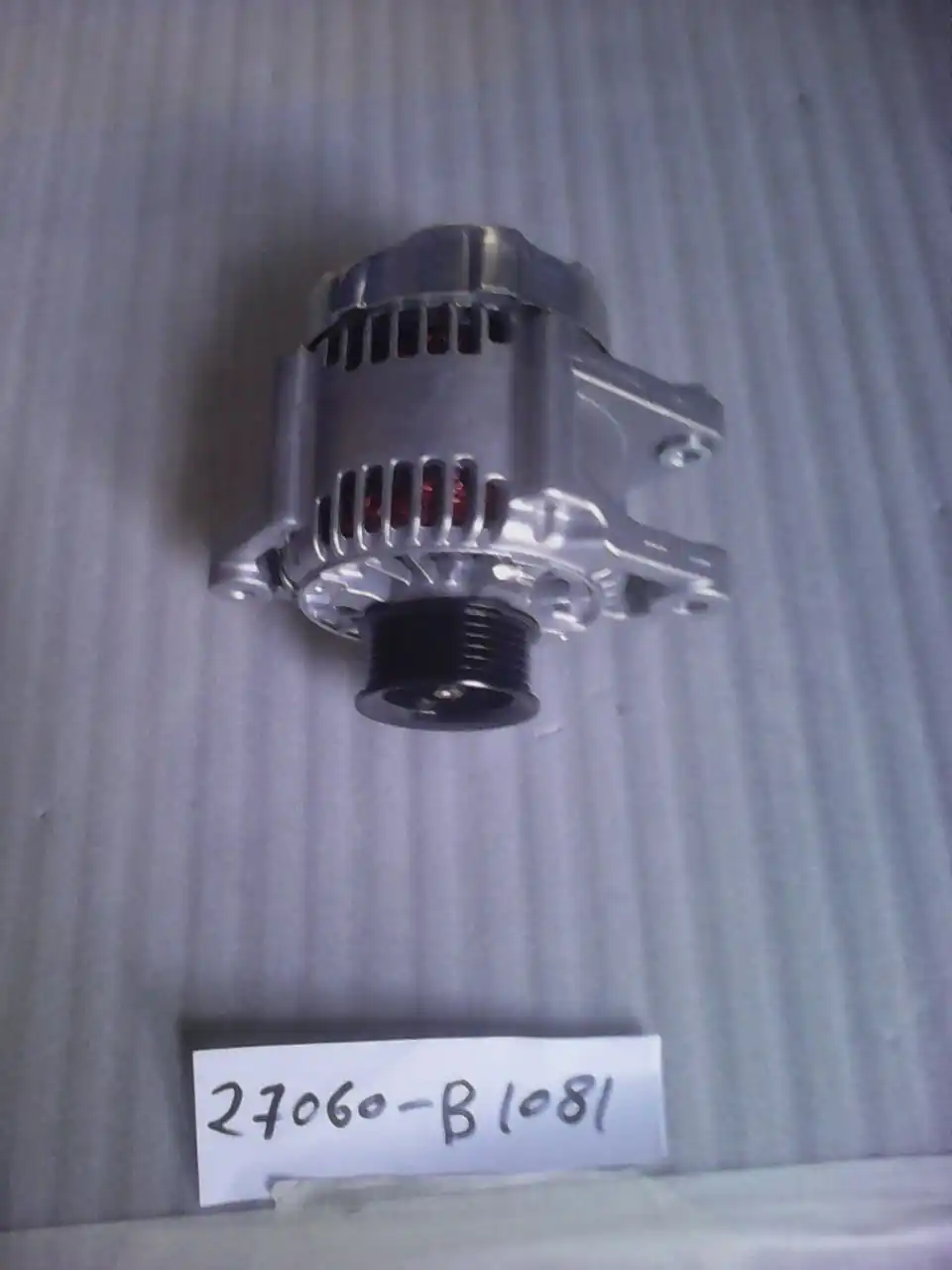 Генератор переменного тока с регулятором 27060-B1081 для SIRION M300 M301 M311 M303