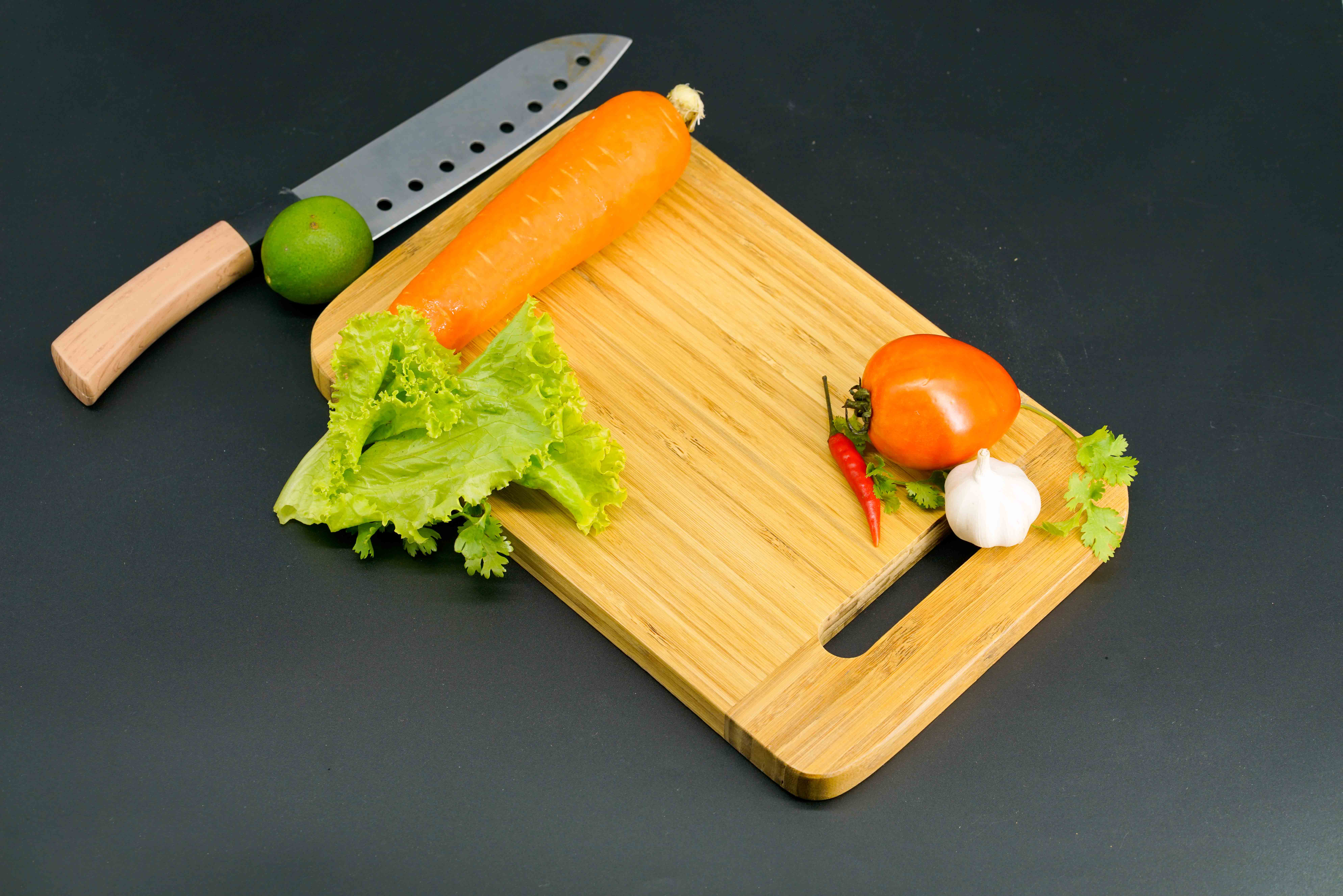 
Natural Bamboo Kitchen Cutting Board For Meat And Vegetables Eco-Friendly Organic Extra Large Bamboo Cutting Board 