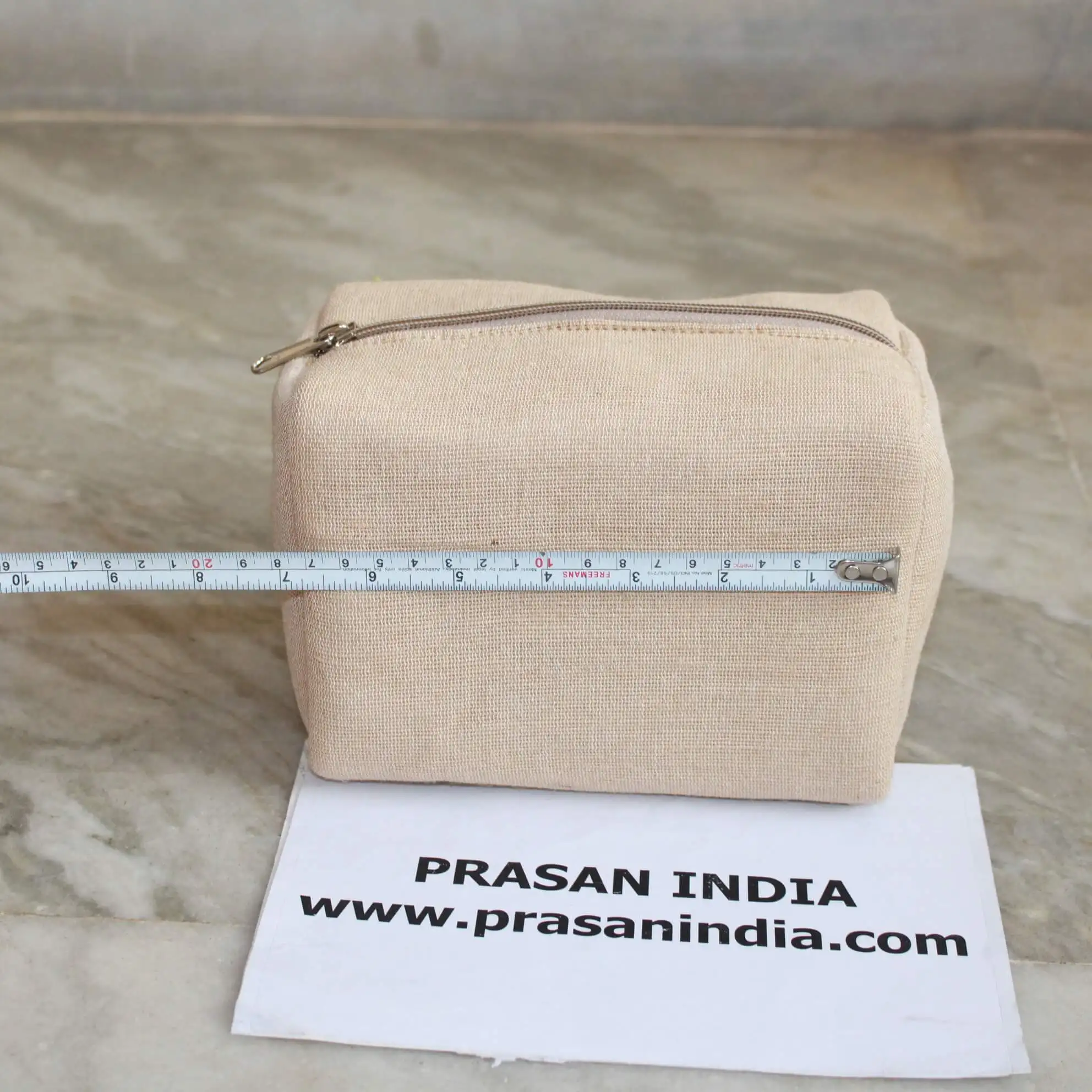 Buy Makeup Pouches Online at Best Prices in India