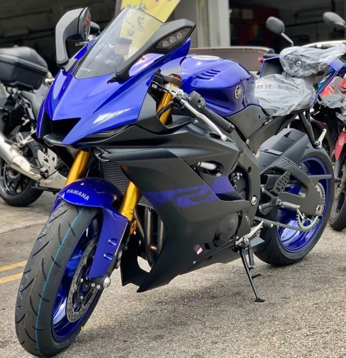 DISCOUNT SALES 2021 YAMAHAs YZF-R1M