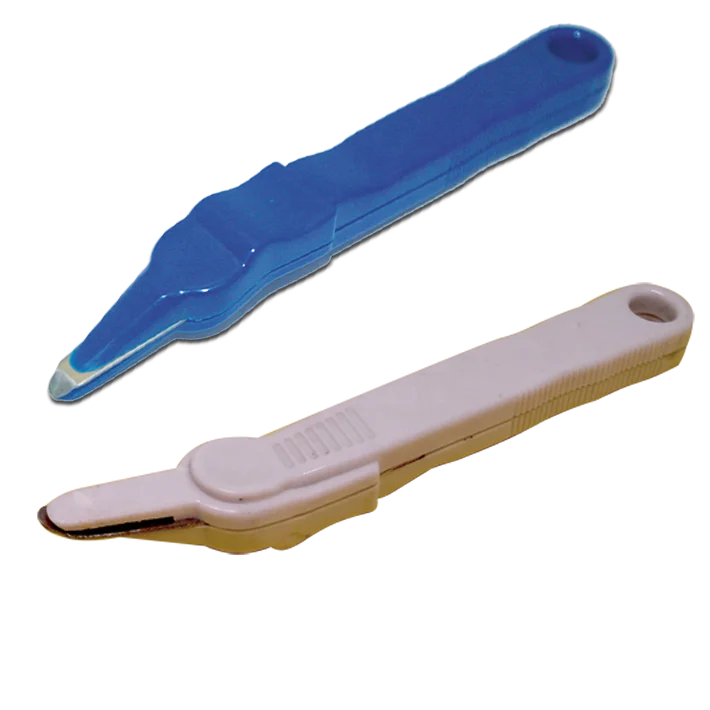 
Lever style easy glide staple remover staple puller staple grabber 