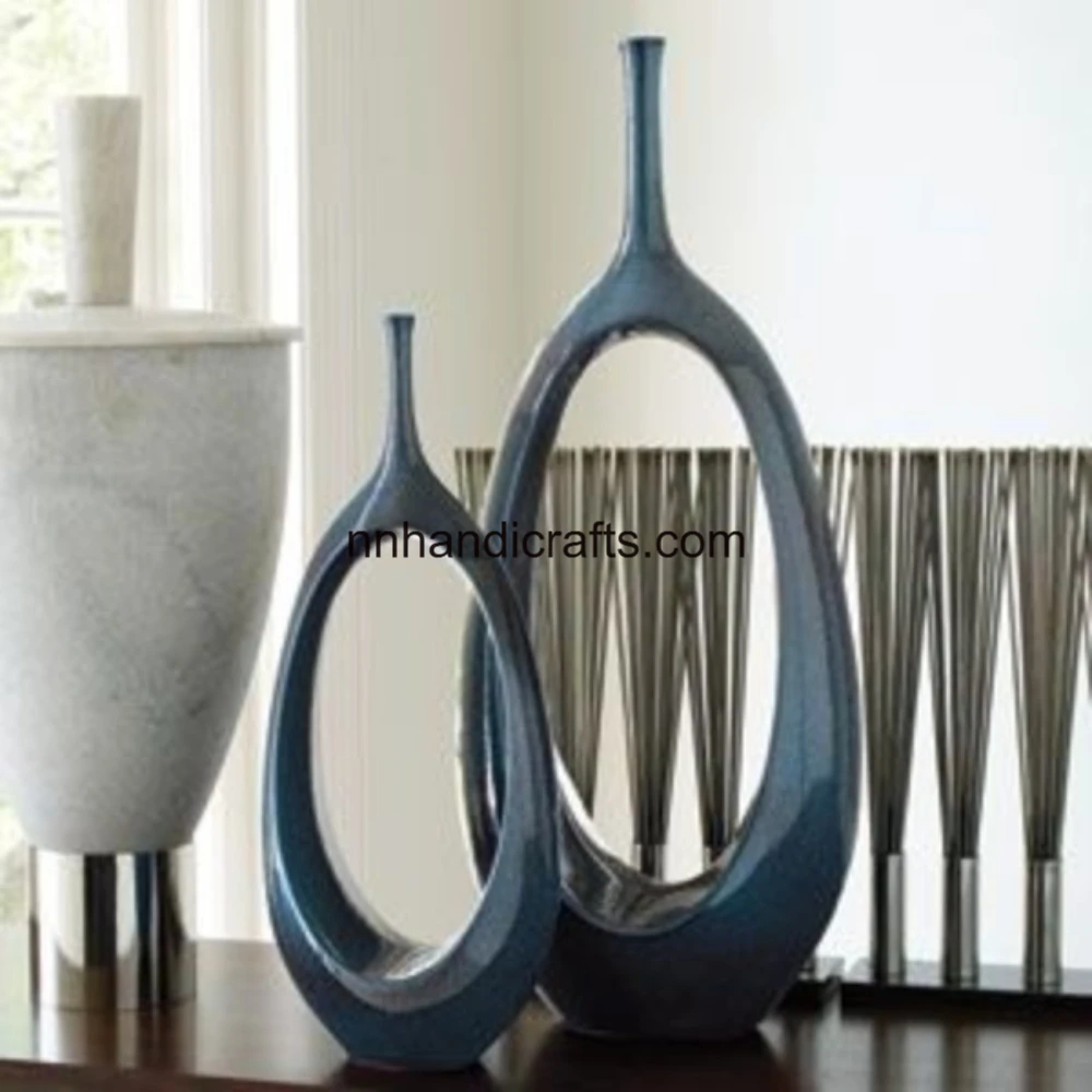 Best Standard Quality Metal Steel Iron Copper Antique Vintage Luxury Modern Unique Latest Metal Vase For Restaurant Flowers Vase