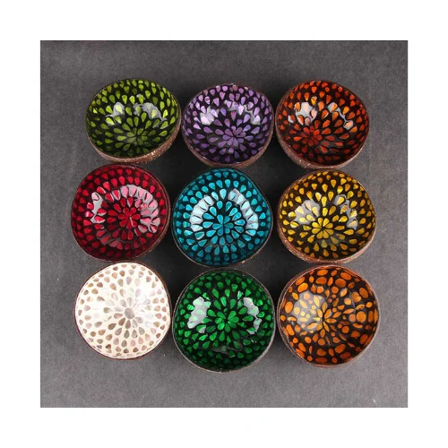Eco friendly Natural Coconut bowl In Natural Color Safety For Foods
