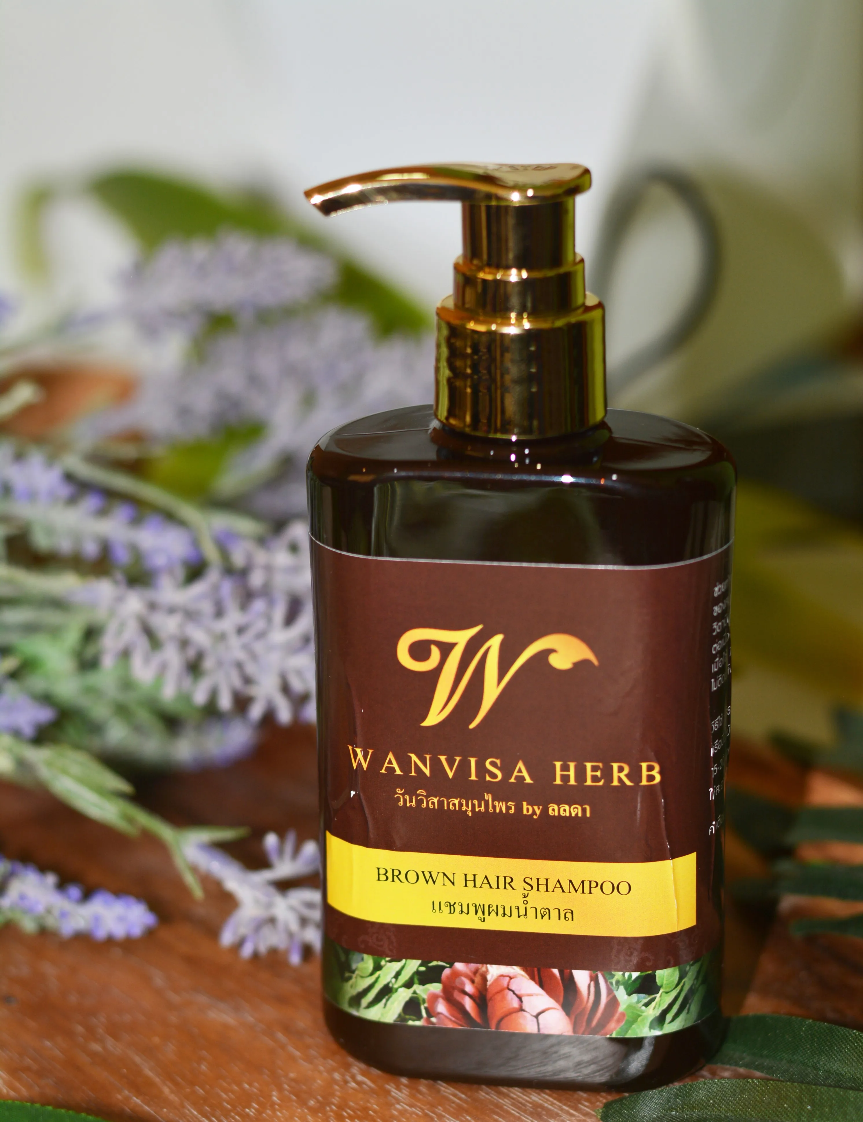 Nourishing Hair-Loss Prevention Brown Color Shampoo With Herbal Ingredient From Thailand