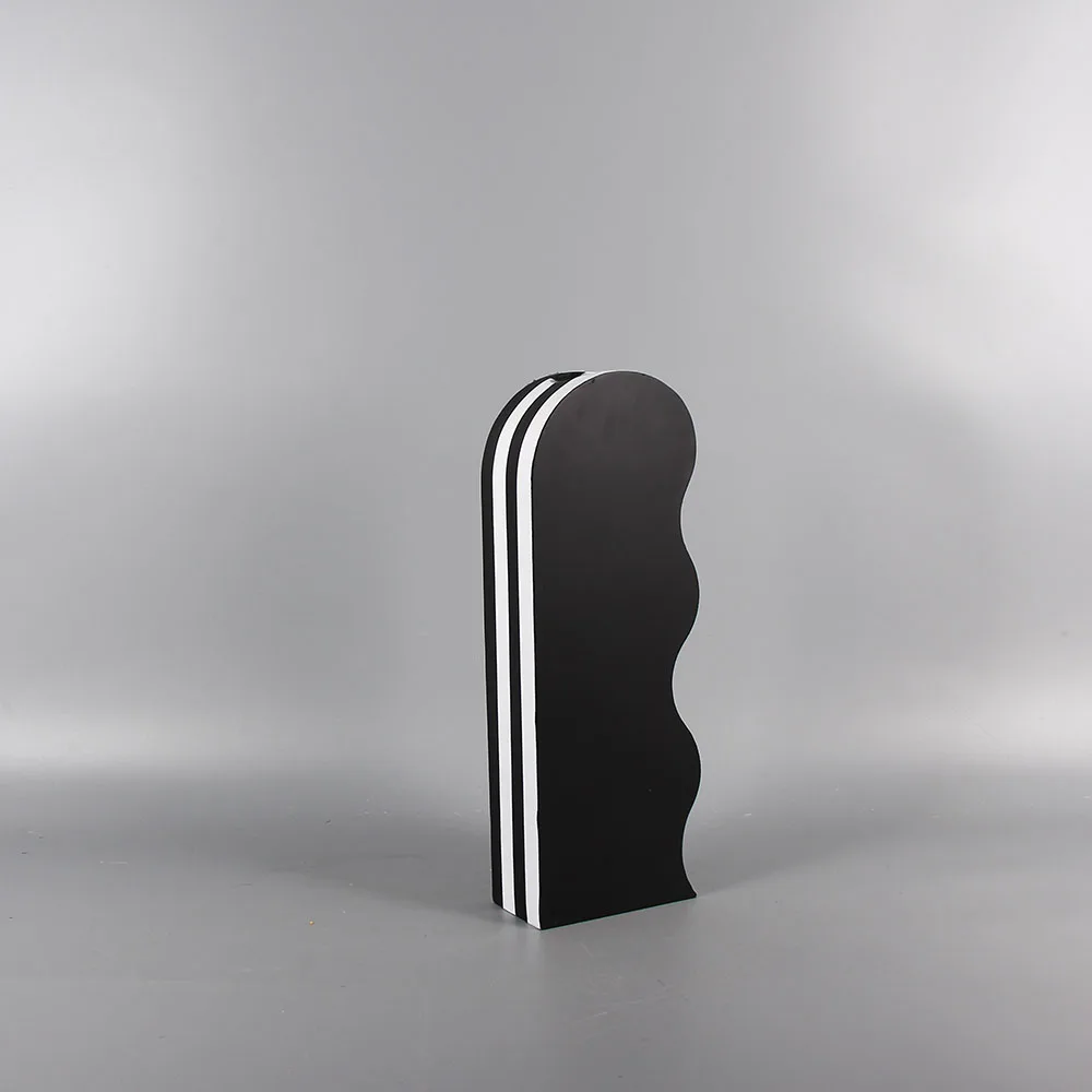 Creative flower pot modern vase home decoration flower pot vase for home decor modern nordic indoor resin vase