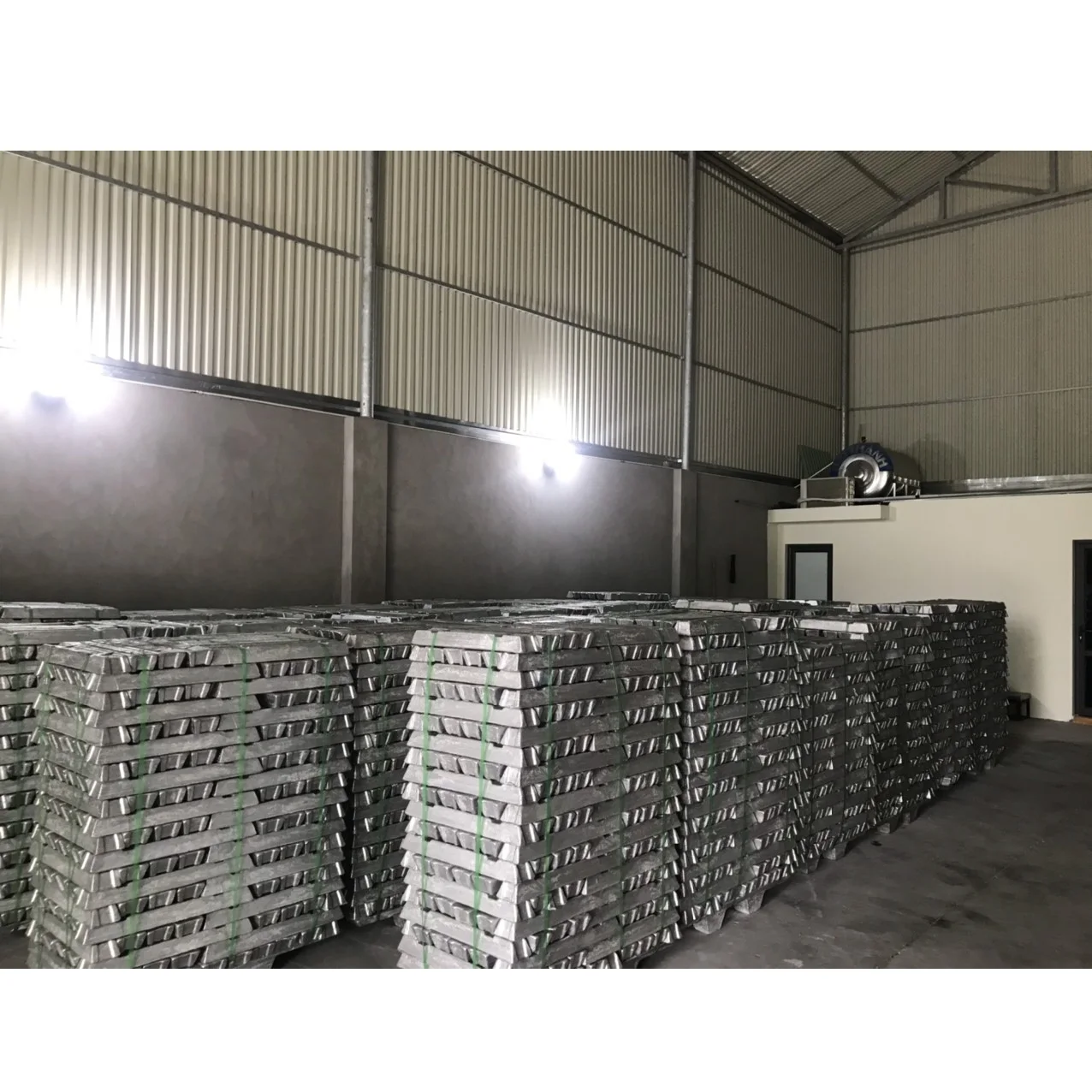 Aluminum Ingots ADC12 Which Manufactures Aluminum Alloy Parts And Accessories From Vietnam