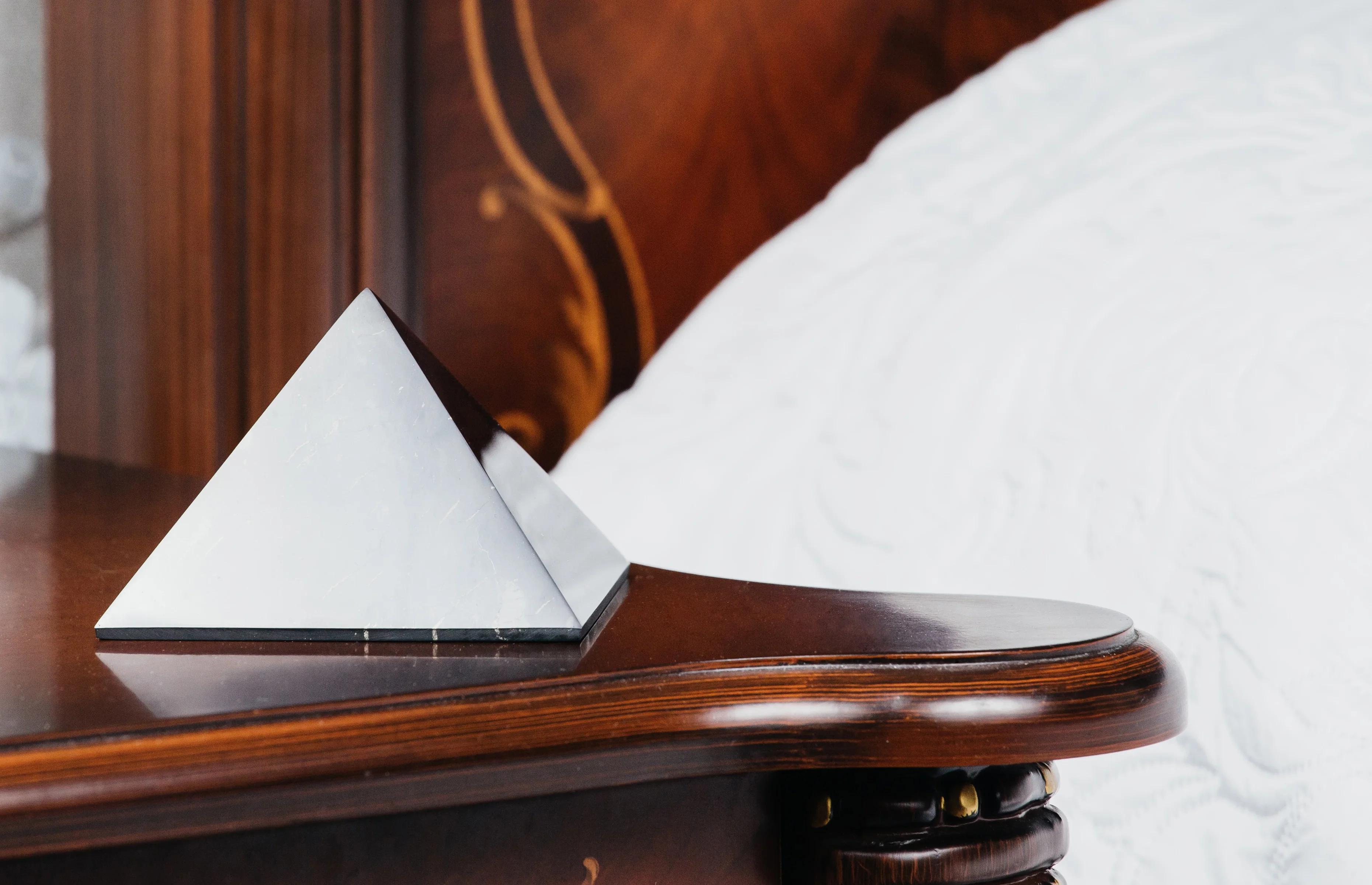 Shungite pyramids 12 cm polished, stone pyramids, shungite stones, shungite