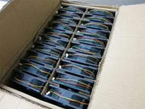Низкая цена 120X120X38mm AC/DC 12V 6000 об/мин для блокчейн майнеров вентилятор охлаждения Bitmain Innosilicon