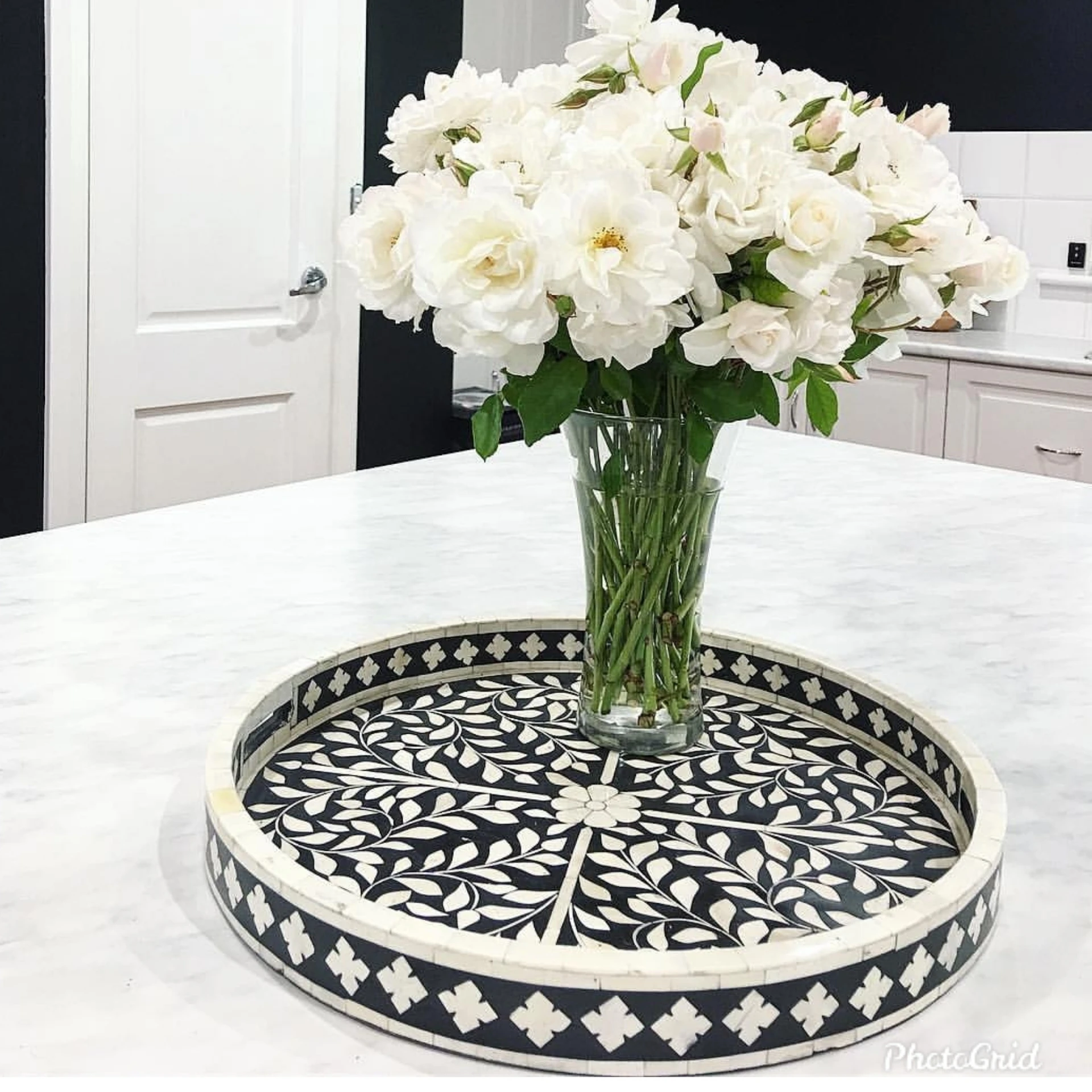 
MOTHER OF PEARL INLAY WOODEN SERVING TRAY GULF UAE DUBAI 