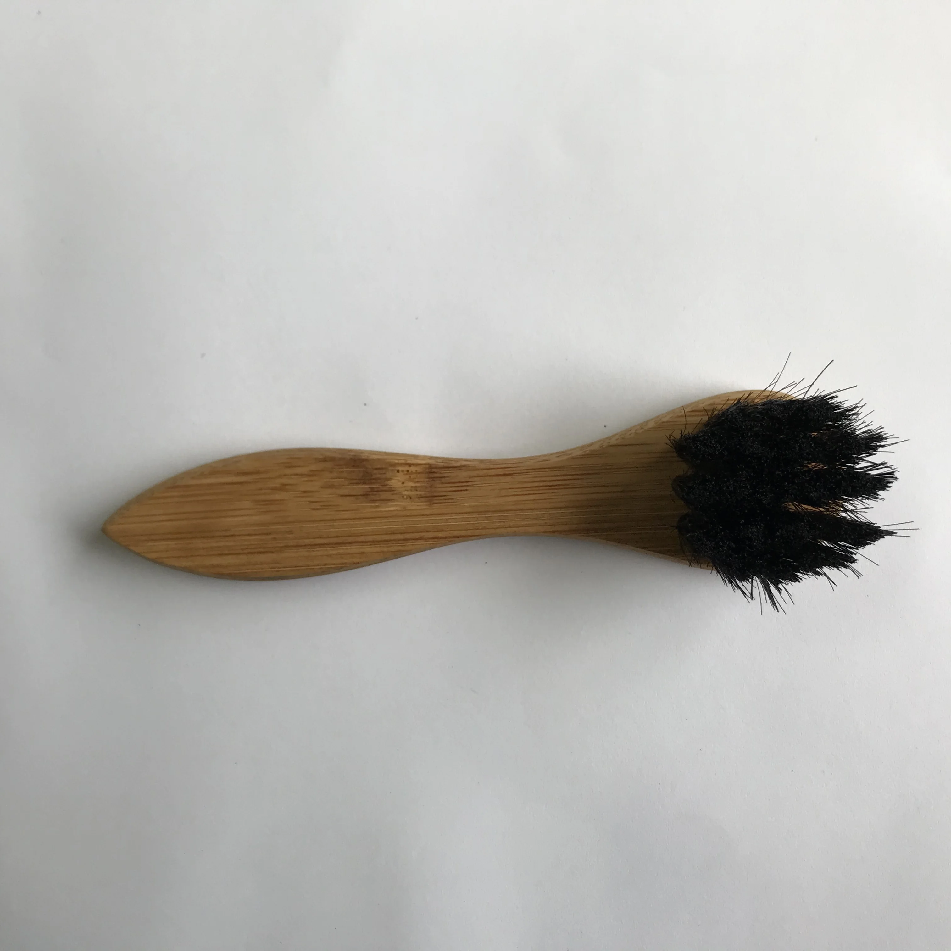 New Soft Hair Bamboo Shoe Shine Polish Cleaning Brush Manufacturer