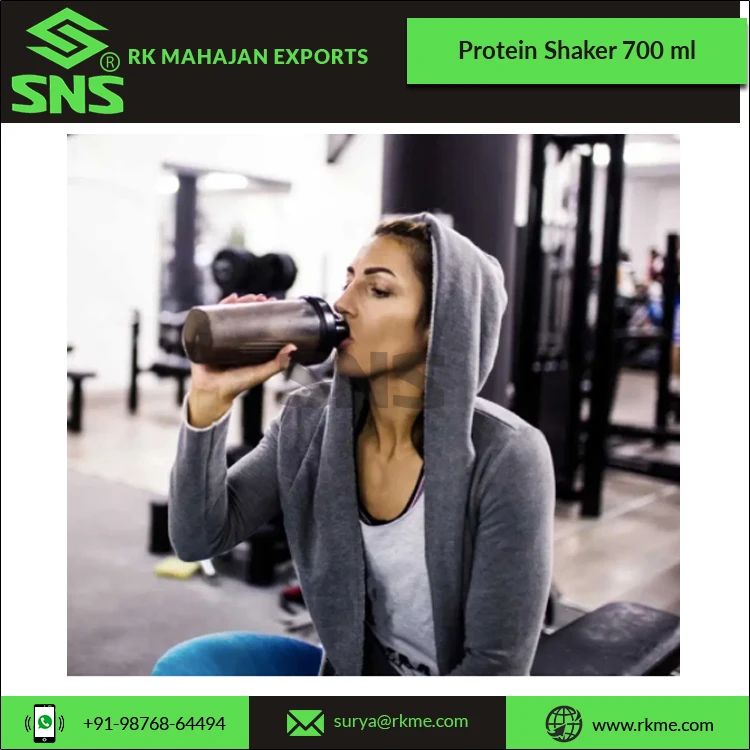 BPA and Phthalate Free Protein Shakes and Sports Drinks Plastic OEM Protein Shaker Bottle 700 ml Capacity