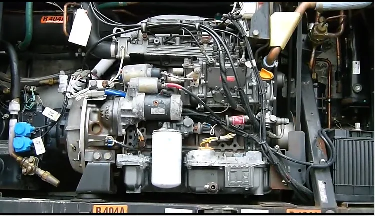 SR-2 Controller 34HP 2150 x 1933 x 590 mm Semi-Trailer Type ISUZU or YANMAR used SB 200 - 300 - 400 export from Vietnam