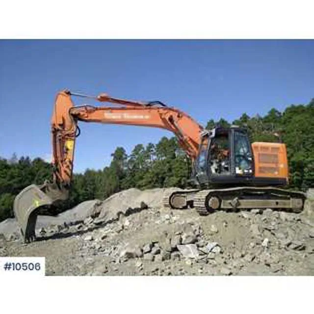 Excavators (12).jpg