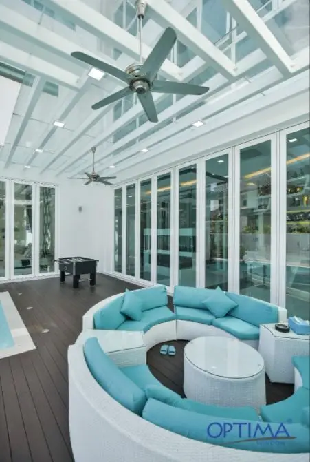 High End Residential Laminated Glass Folding Metal Steel Frame Internal Bifold Large Laminated Glass Door For Patio